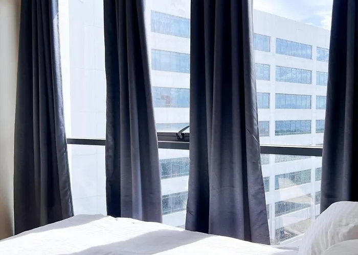Cozy 2br Mactan Newtown Access Apartment Lapu-Lapu City