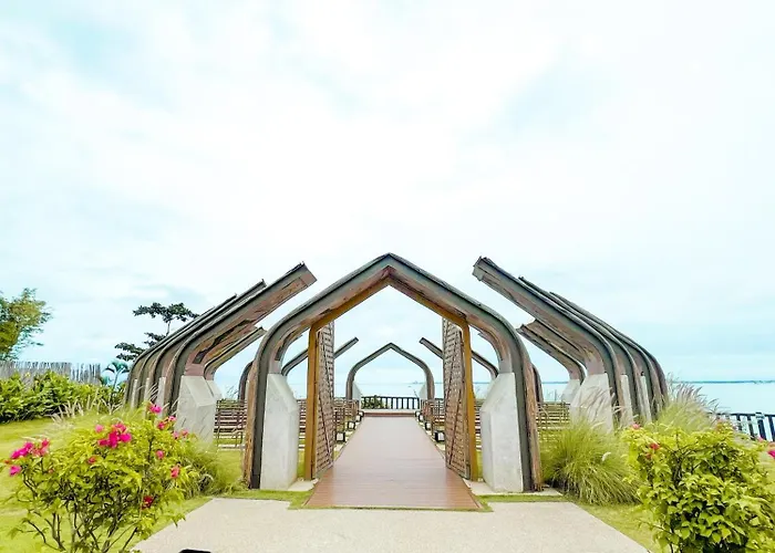 Cozy 2br Mactan Newtown Access Apartment Lapu-Lapu City